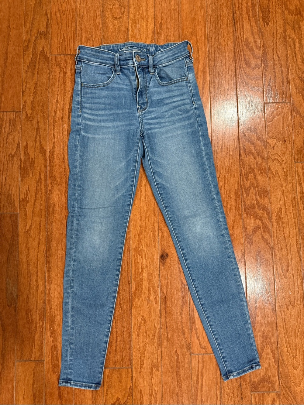 American Eagle Outfitters Skinny Jeans in Light Blue Wash
